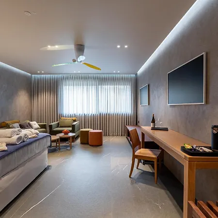 Selemnos Boutique * Patras